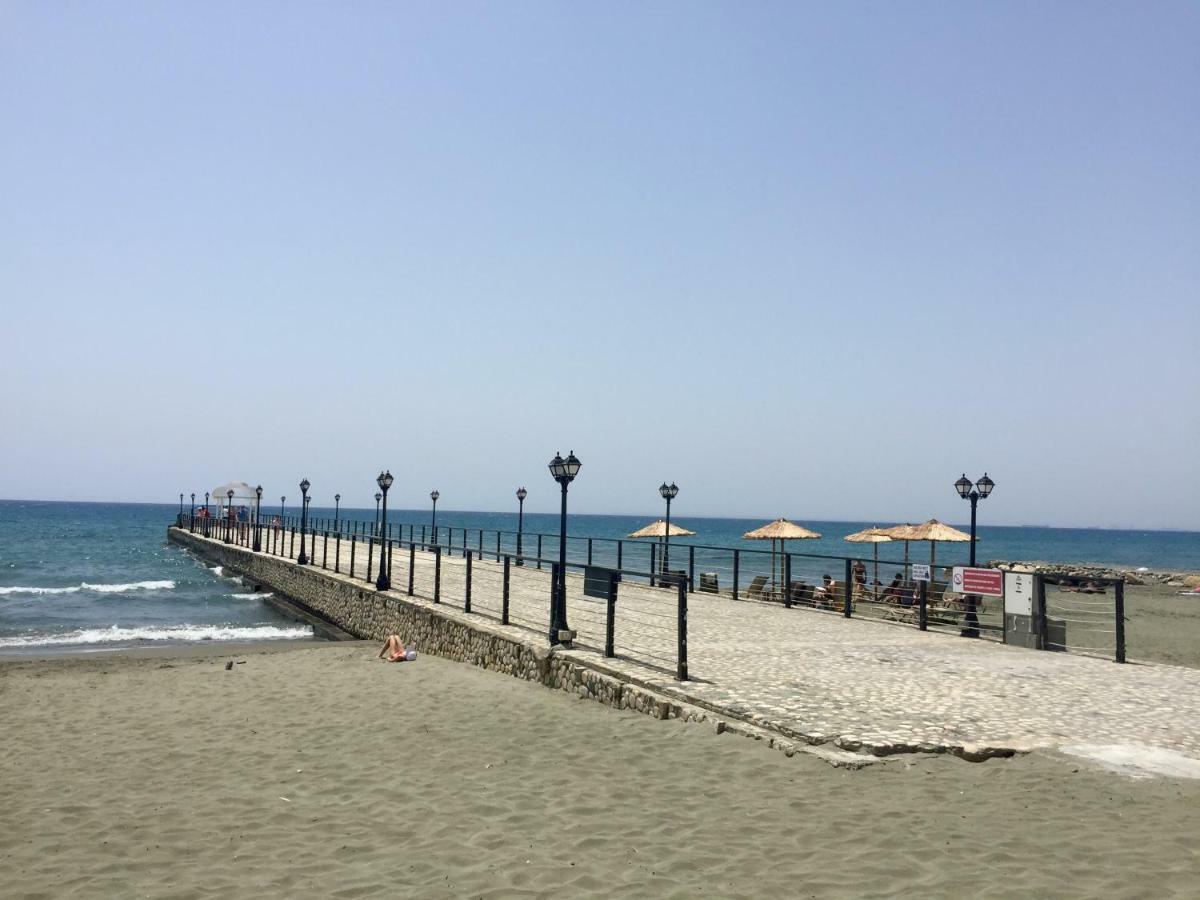 Modern Seaview Beach Studio Limassol Exterior photo